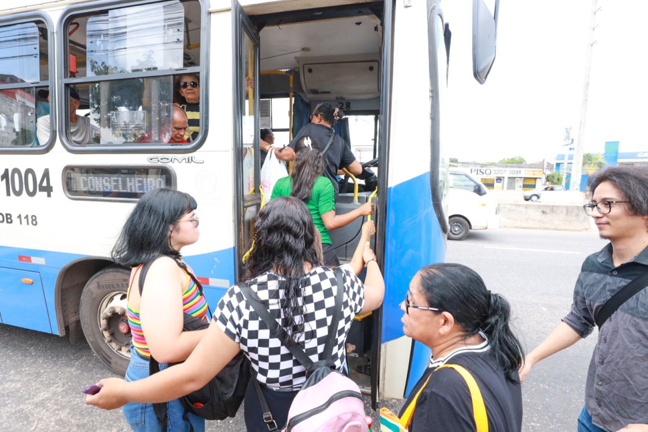 Estado garante gratuidade em ônibus para estudantes que fazem o Enem. Foto: Alex Ribeiro