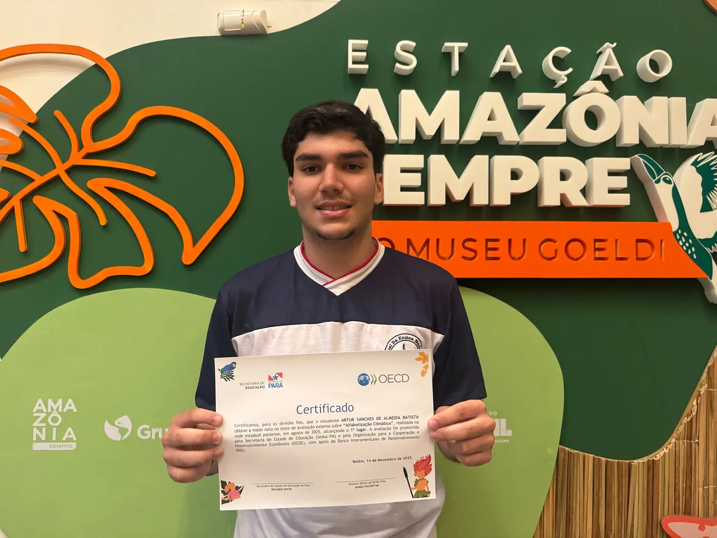 Artur Sanches, estudante que tirou o 1° lugar na prova de Alfabetização Climática - Foto: Divulgação Artur Sanches, estudante que tirou o 1° lugar na prova de Alfabetização Climática - Foto: Divulgação