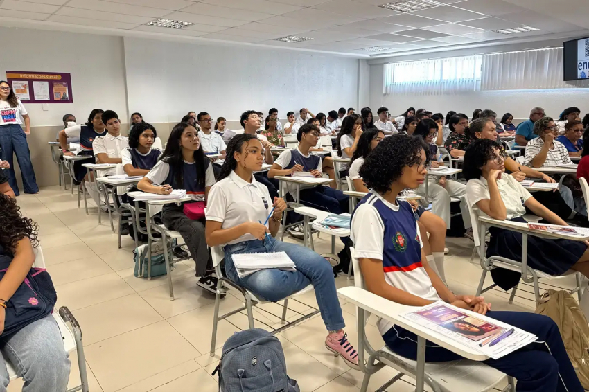 Foto: Seduc promove aulão preparatório para o Enem Pará para estudantes de três municípios da Região Metropolitana de Belém