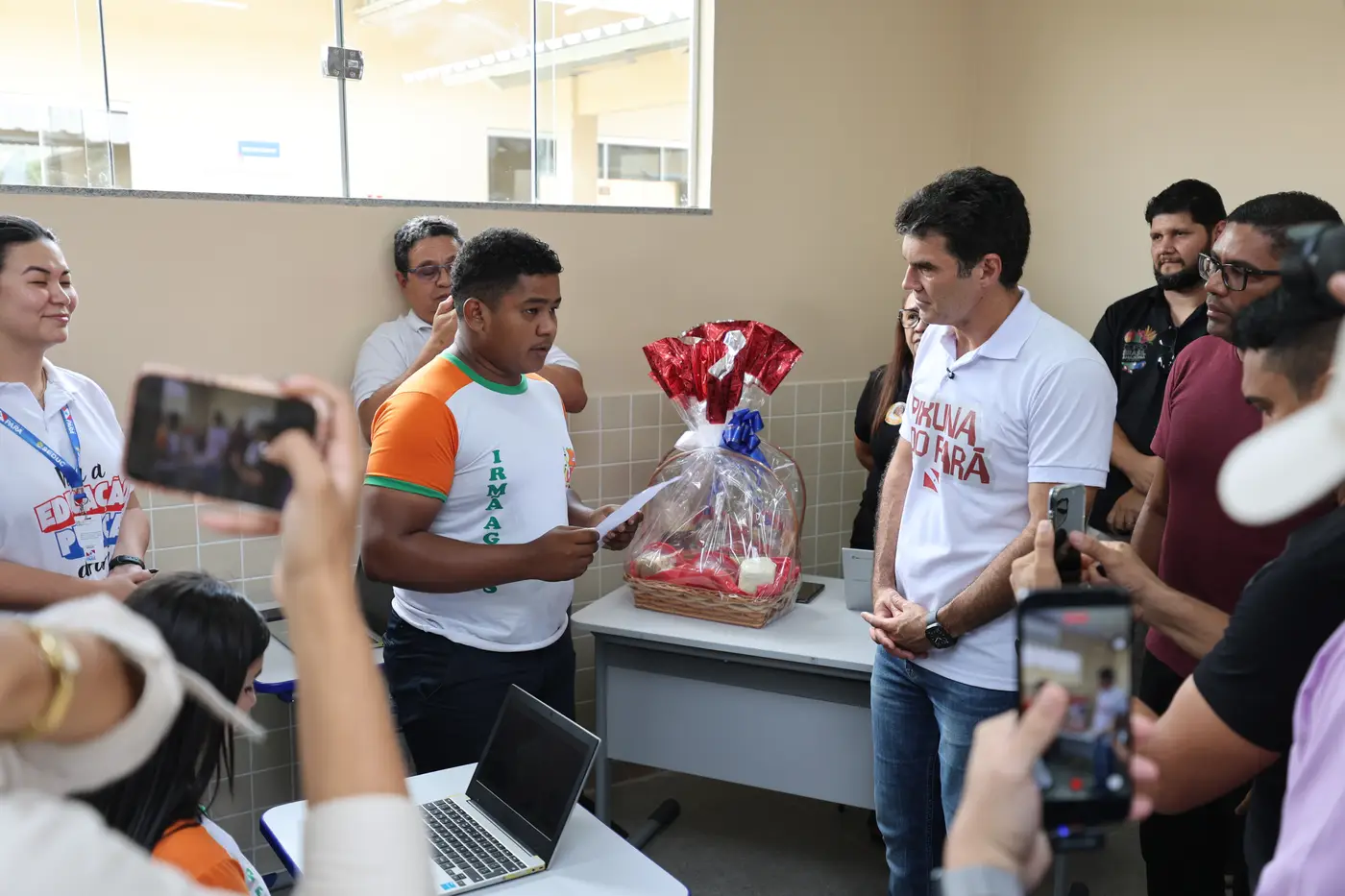 Governador Helder Barbalho visitou as instala&ccedil;&otilde;es e recebeu recep&ccedil;&atilde;o calorosa dos estudantes - Foto: Bruno Cruz / Ag. Par&aacute;