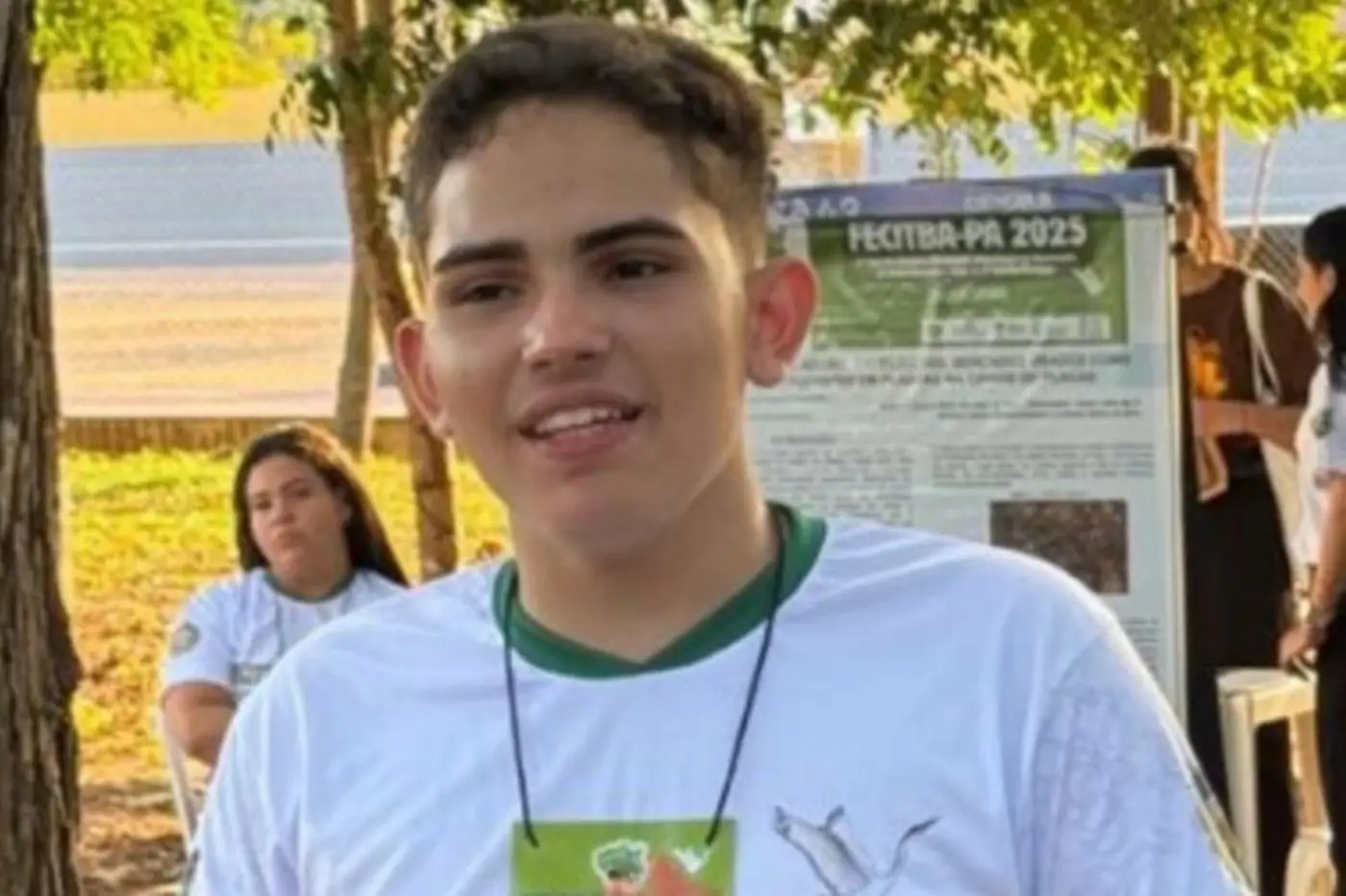 Estudante Kauan Moura &eacute; da equipe que estudou sobre a criatividade e a habilidade na produ&ccedil;&atilde;o de pinturas rupestres - Foto: Educa&ccedil;&atilde;o