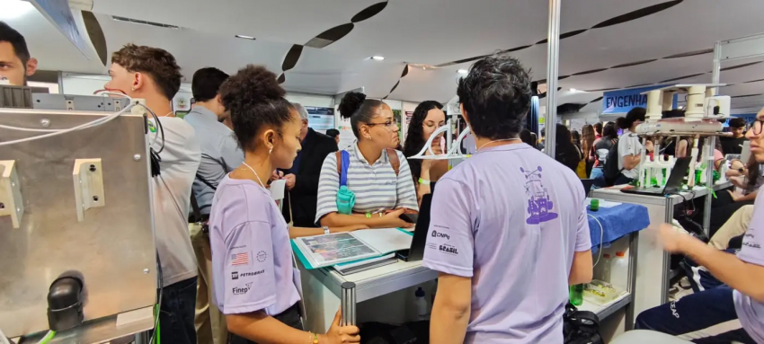 Foto: Alunos paraenses exibem projeto de acessibilidade em Feira de Ciência em SP