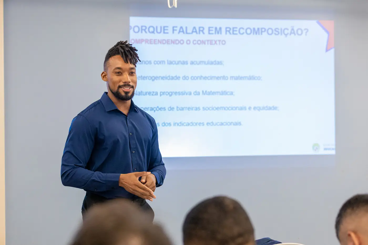 Formador de Matem&aacute;tica, professor Benjamin Souza, valoriza a Caravana pelas a&ccedil;&otilde;es &agrave; qualifica&ccedil;&atilde;o da comunidade escolar - Foto: Divulga&ccedil;&atilde;o