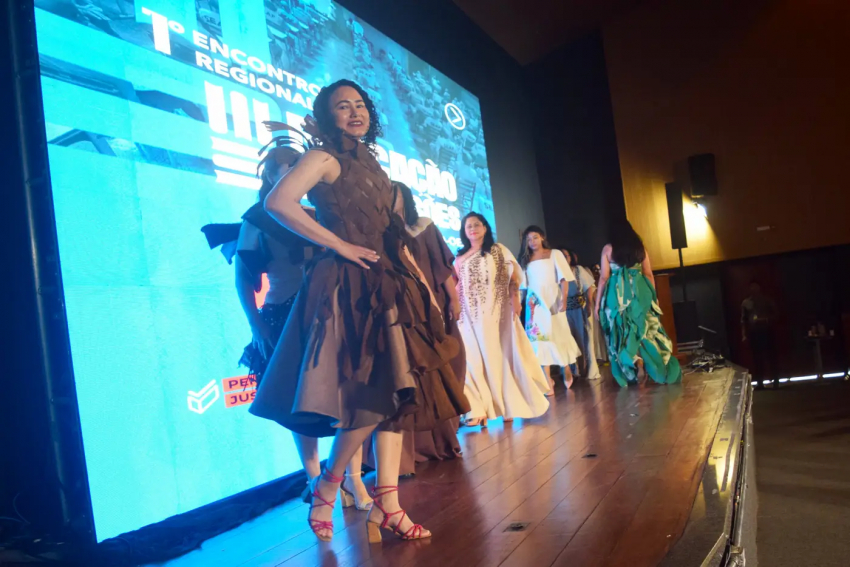 Foto: Coostafe leva moda sustentável ao Encontro Regional de Educação em Prisões no Pará