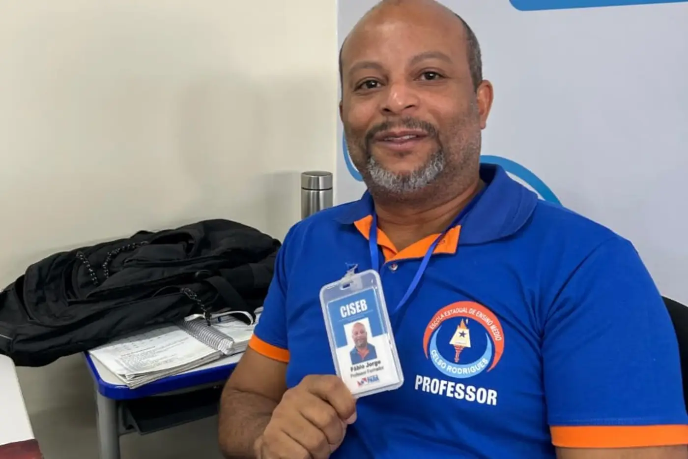 Professor Fábio Ferreira: Alunos demonstram prazer em estar no ambiente do Ciseb, participam com assiduidade, erram, corrigem, aprendem com o próprio processo e assumem protagonismo nas atividades, destaca ele. Professor Fábio Ferreira: Alunos demonstram prazer em estar no ambiente do Ciseb, participam com assiduidade, erram, corrigem, aprendem com o próprio processo e assumem protagonismo nas atividades, destaca ele.