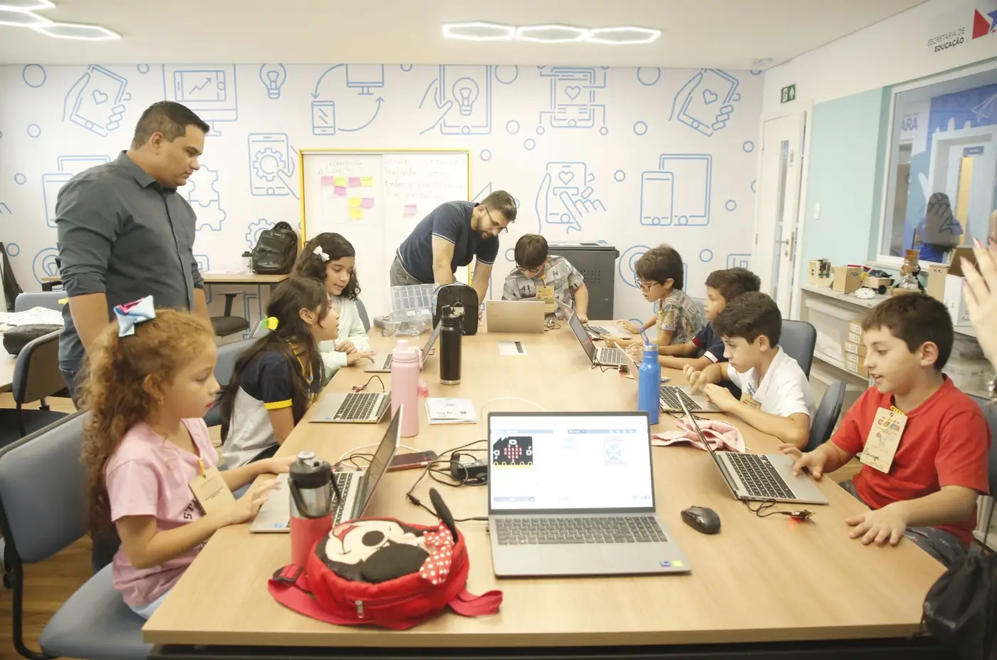 Os Cisebs garantem o acesso de estudantes &agrave; ci&ecirc;ncia, tecnologia, cultura digital e sustentabilidade