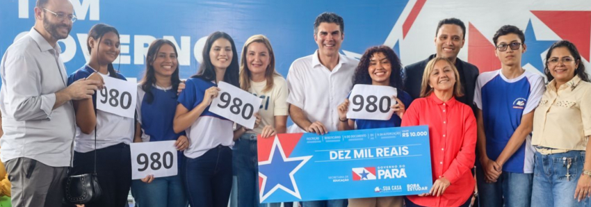Foto: Governo do Pará premiará com R$ 10 mil estudantes da rede estadual com bons resultados no Enem 2023