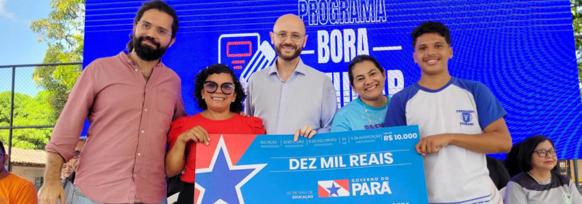 Foto: Alunos de escolas estaduais de Ananindeua e Benevides recebem recursos do 'Bora Estudar'