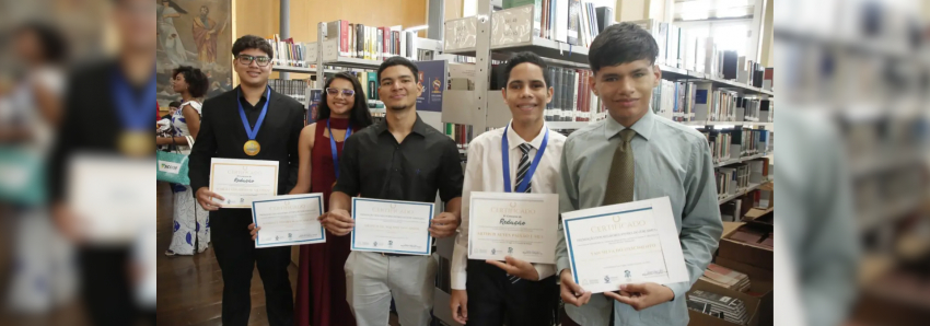 Foto: Estudantes da rede estadual são premiados no 4º Concurso de Redação do projeto 'Justiça na Escola' do TJ