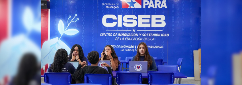 Foto: Primeira escola bilíngue do Estado impulsiona novas oportunidades a alunos da rede pública