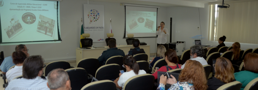 Foto: Seduc e PM realizam formação das escolas cívico-militares de Belém e Ananindeua