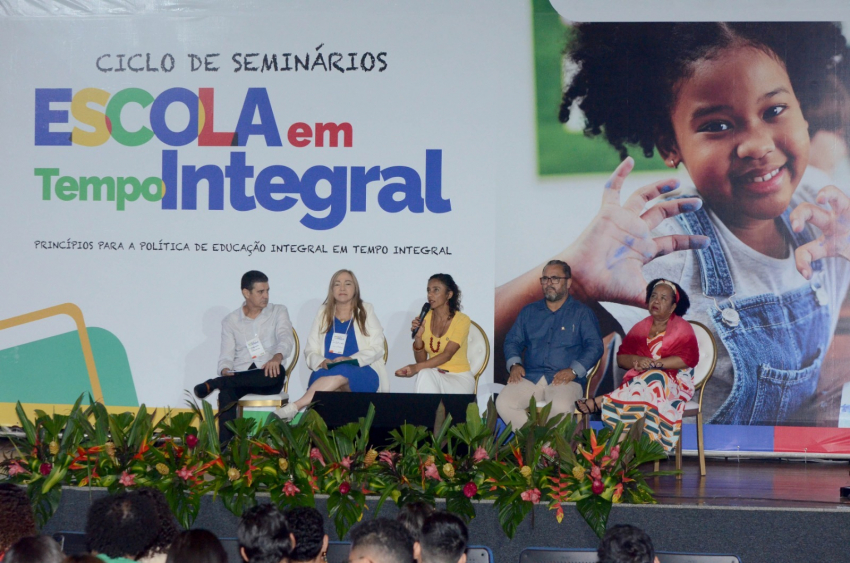 Foto: Em evento do MEC, diretor compartilha experiências de escola em tempo integral no Pará