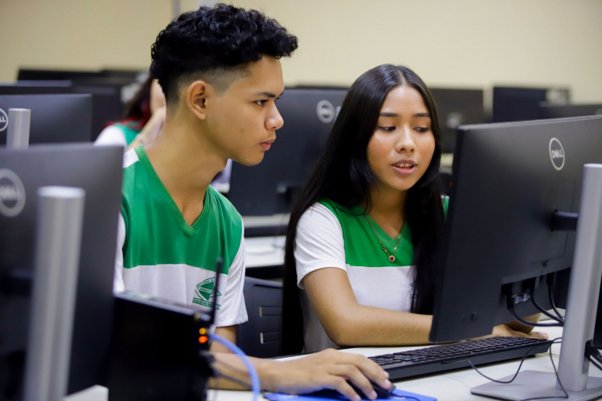 Foto: Seduc oferta 23 vagas imediatas para estagiários da área da Tecnologia da Informação