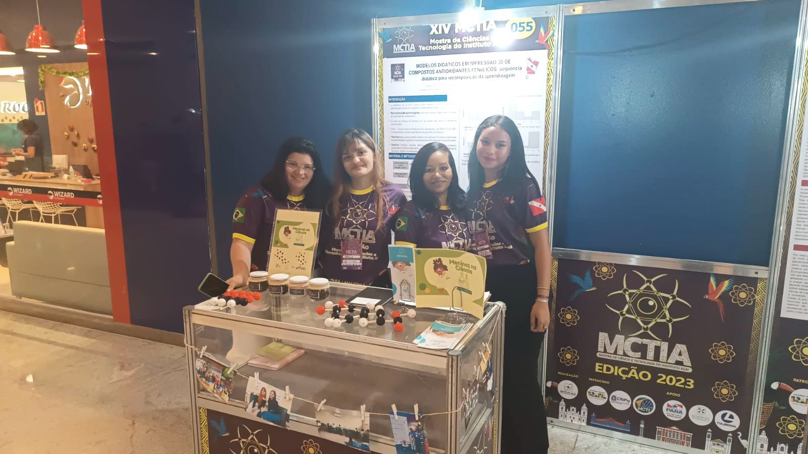Estudantes da rede estadual participam de mostra de ciência e tecnologia em Belém