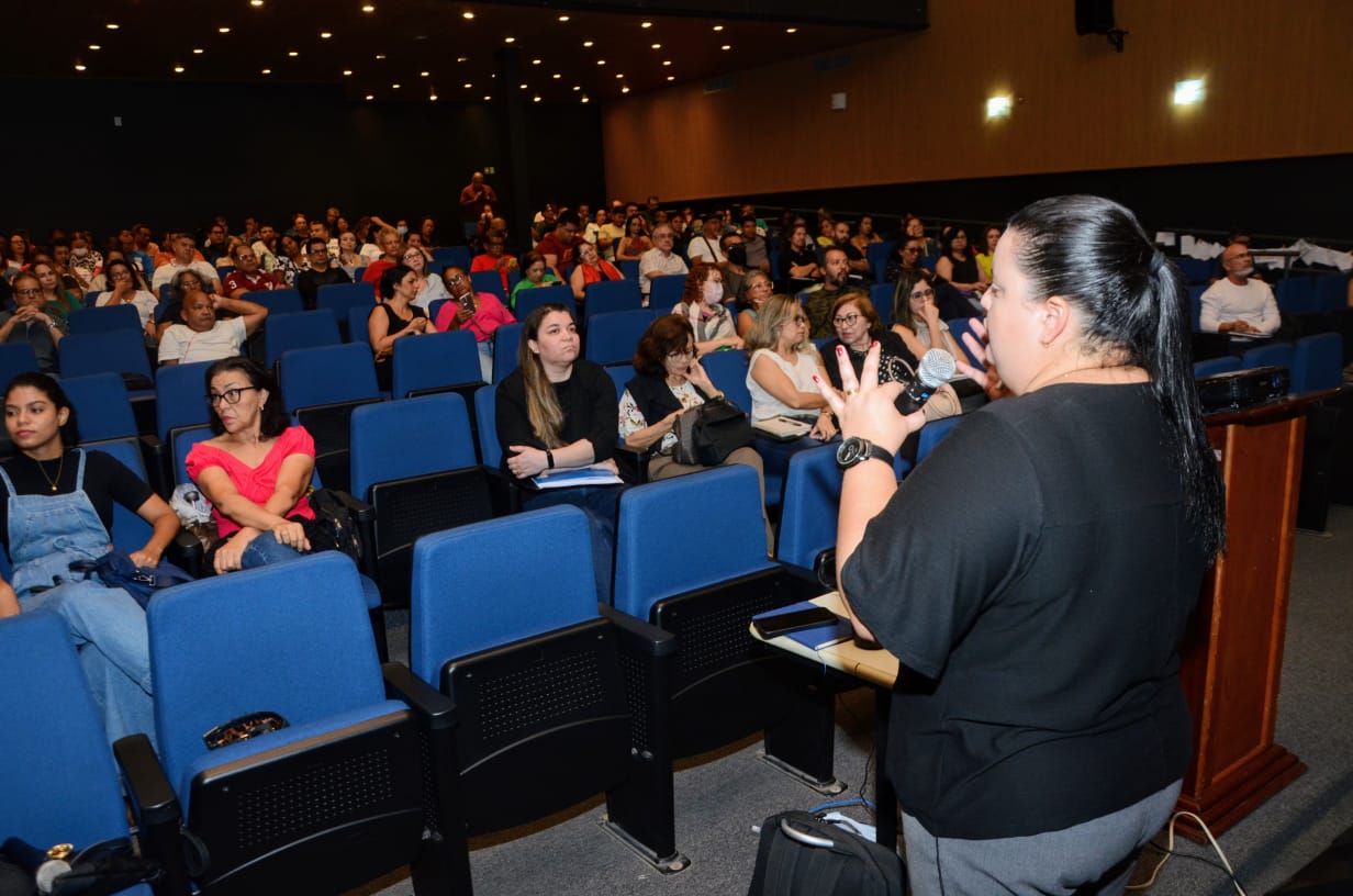 Professora Erika Rodrigues - Foto: Rai Pontes / Ascom Seduc