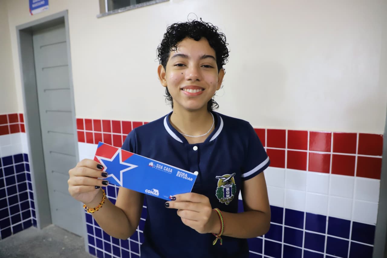 A estudante Naira Colares - Foto: Eliseu Dias / Ncom Seduc A estudante Naira Colares - Foto: Eliseu Dias / Ncom Seduc