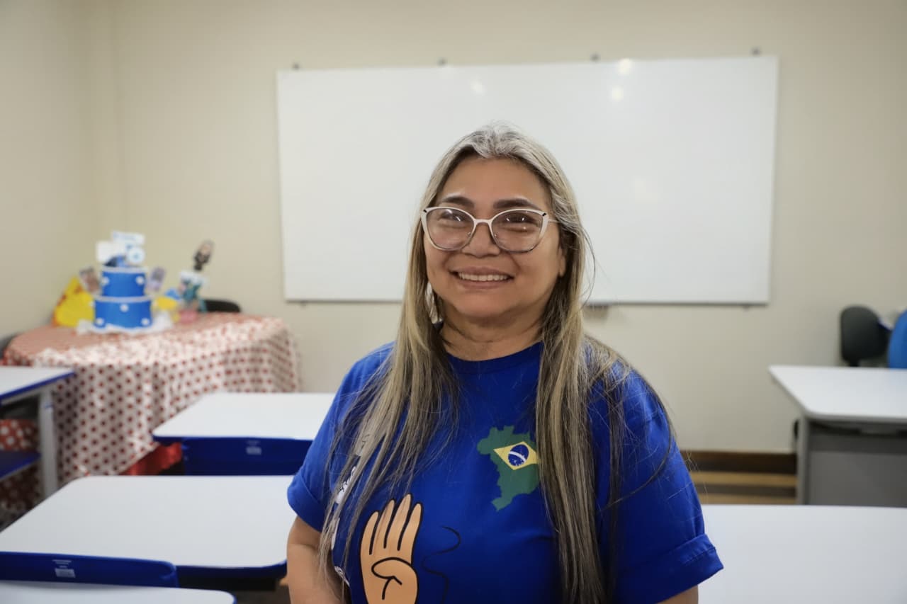 Professora Rosa Diniz - Foto: Divulgação Professora Rosa Diniz - Foto: Divulgação