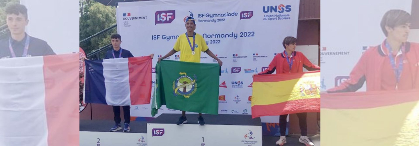 Foto: Aluno da rede pública estadual conquista a medalha de ouro nos Jogos Escolares Mundiais, na França 