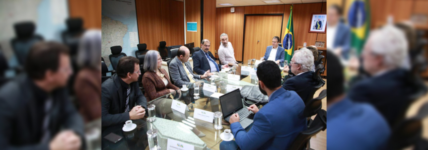 Foto: Secretário de Educação participa de reunião sobre novas diretrizes do ensino médio