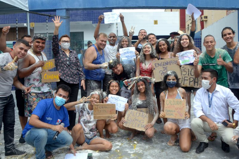 Foto: Seduc orienta estudantes sobre o pedido de isenção da taxa de inscrição ao Enem 2022