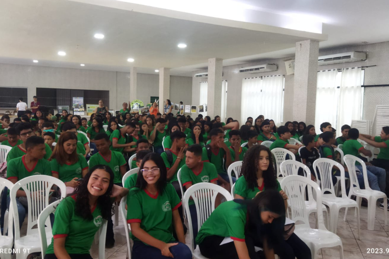 Foto: Escola estadual Monsenhor Azevedo promove encontro sobre meio ambiente