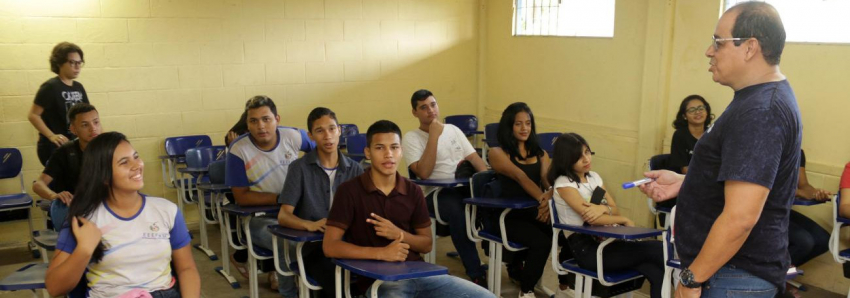 Foto: Seduc oferece Processo Seletivo Simplificado Interno para professores