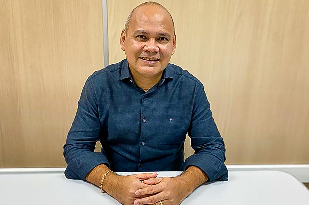 Novo secretário adjunto de Ensino, Júlio Meireles - Foto: Divulgação