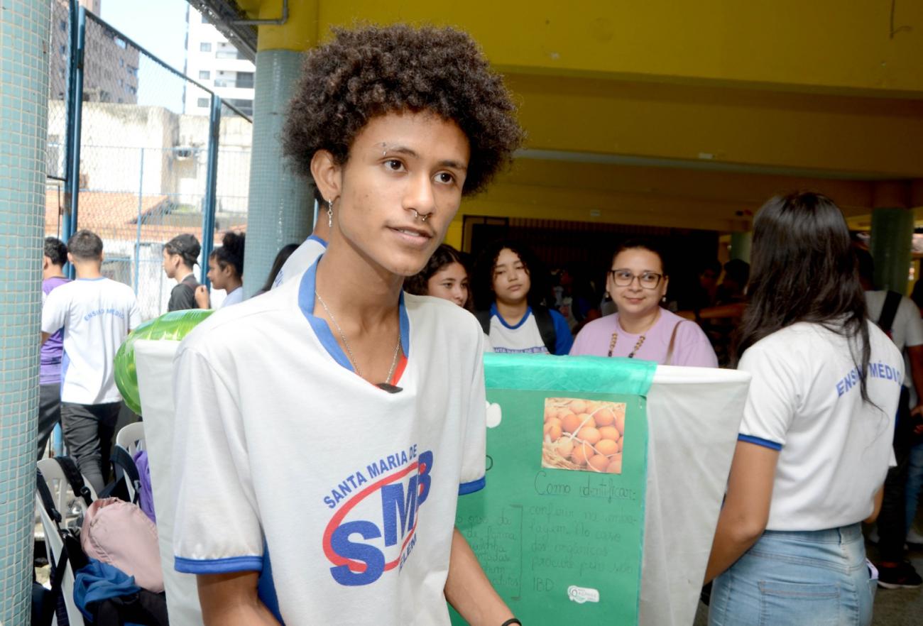 Aluno Leandro Pantoja: ''Esta programação gera um conhecimento mais amplo do assunto'' - Foto: Rai Pontes / Ascom Seduc