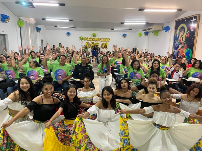 Foto: Educadores da rede estadual vão aperfeiçoar avaliação da educação básica