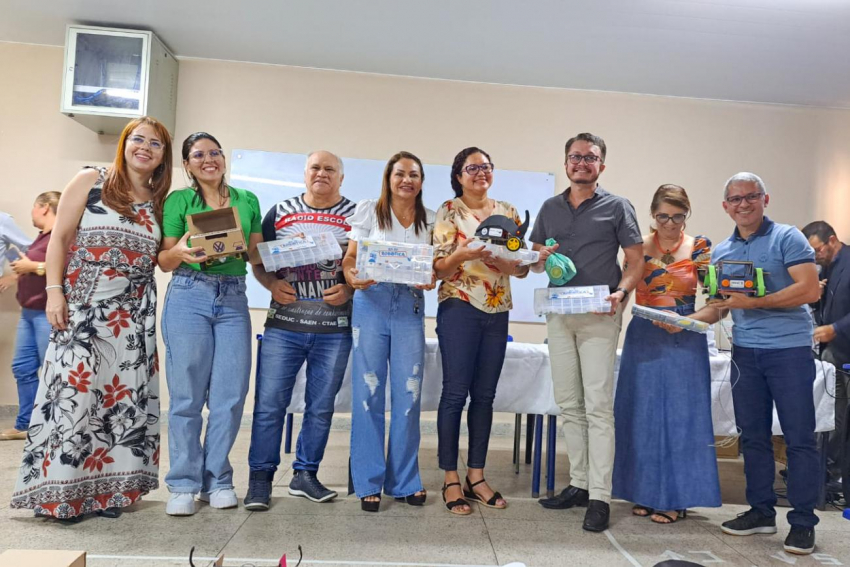 Foto: Professores da rede pública concluem curso de Robótica Educacional, em Ananindeua