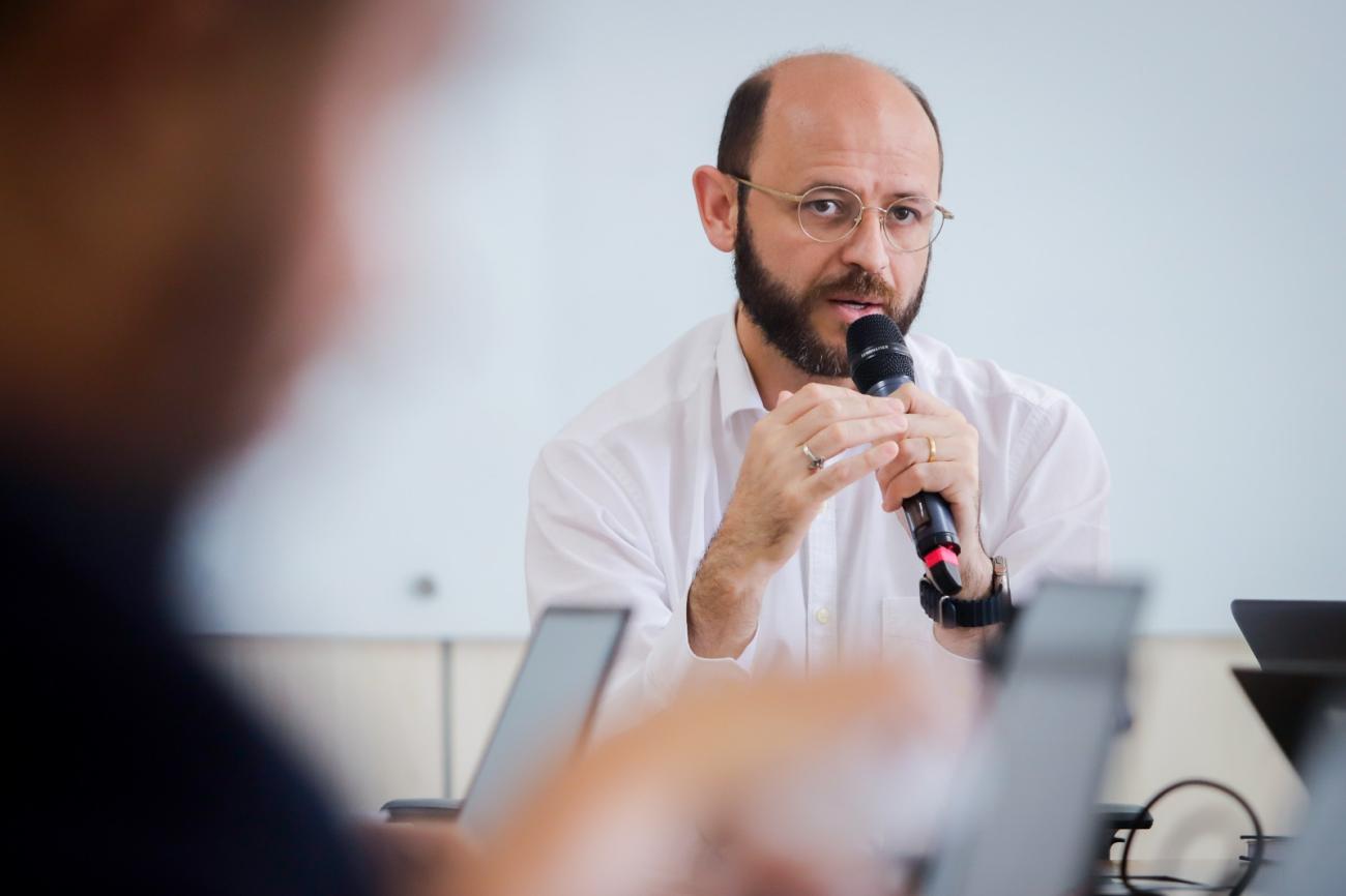 Secret&aacute;rio de Estado de Educa&ccedil;&atilde;o, Rossieli Soares, na reuni&atilde;o com o banco 