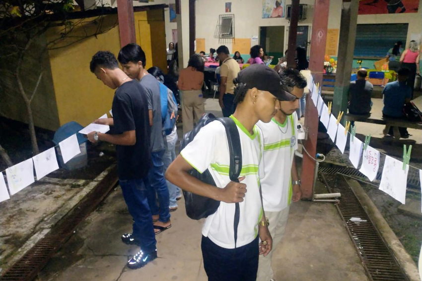 Foto: Atividade voltada para a escrita é destaque durante a semana de acolhimento de escola