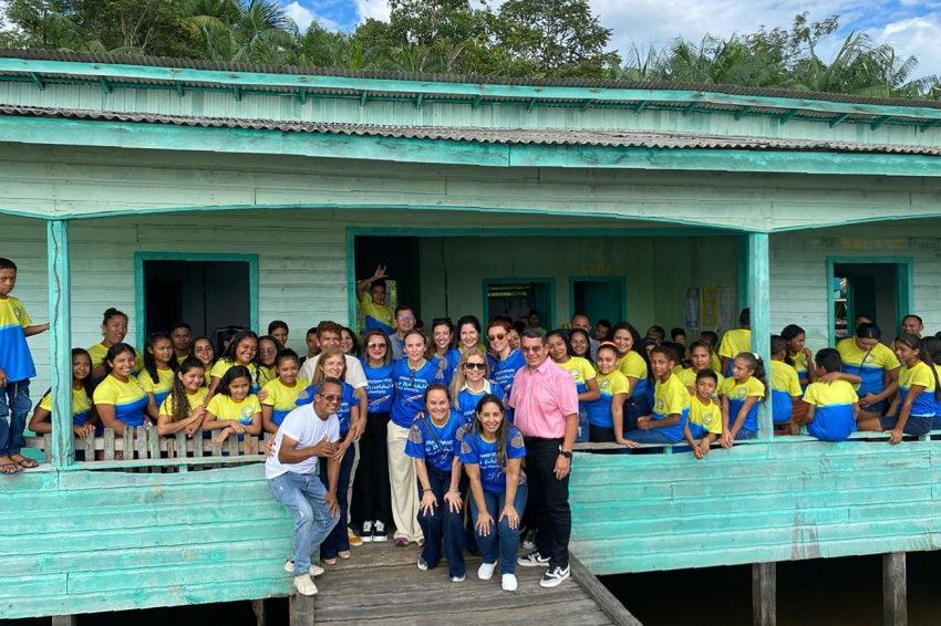 Foto: Seduc participa de lançamento do programa 'FNDE chegando junto' do Fundo Nacional da Educação, em Breves