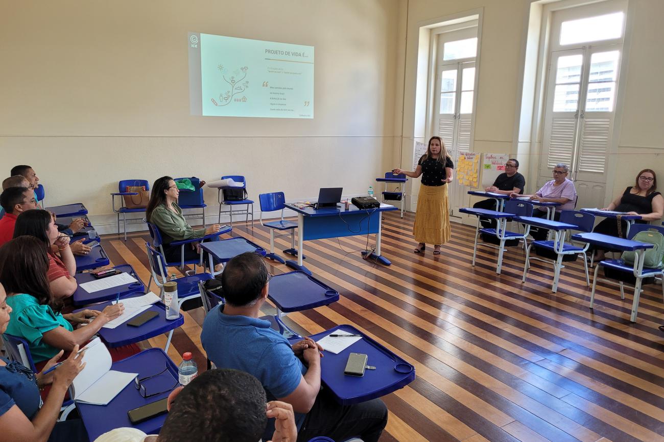 Servidores da Seduc, técnicos de Referência do Ensino Integral, vice-diretores pedagógicos e professores do Projeto de Vida participaram da qualificação - Foto: Fernanda Cavalcante / Ascom Seduc