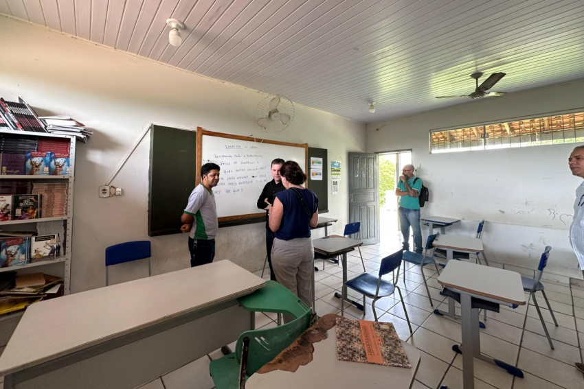 Foto: Seduc vistoria em São João do Araguaia escola que será reconstruída pelo Estado