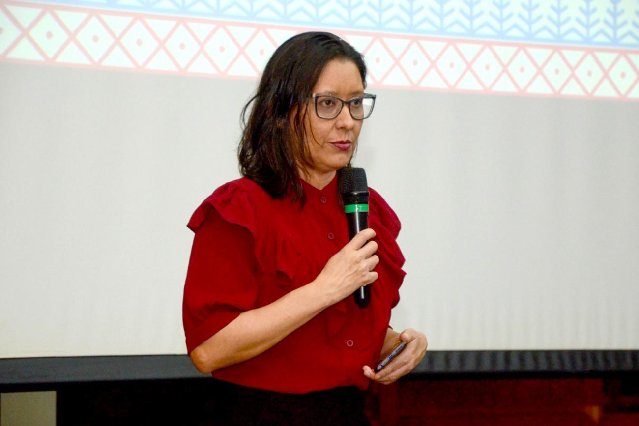 Carla Reis, diretora de Educa&ccedil;&atilde;o Infantil e Ensino Fundamental da Seduc, e coordenadora do Alfabetiza Par&aacute; - Foto: Eliseu Dias / Ascom Seduc