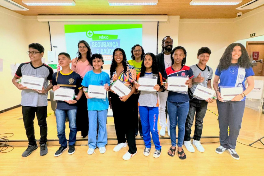 Foto: Estudantes são classificados para etapa regional do Prêmio Segurança e Saúde