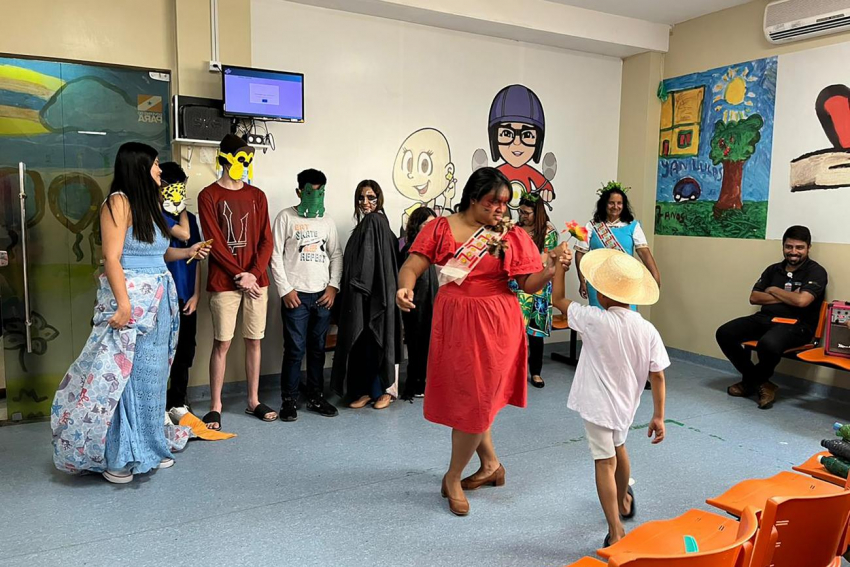 Foto: Alunos da Classe Hospitalar do Hospital Oncológico Infantil encenam “Festa Na Floresta”