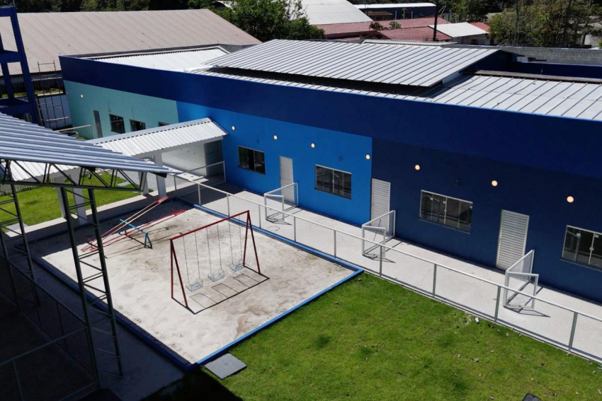 Foto: Em fase de conclusão, creche de Ananindeua recebe mobiliário que vai garantir qualidade e conforto às crianças