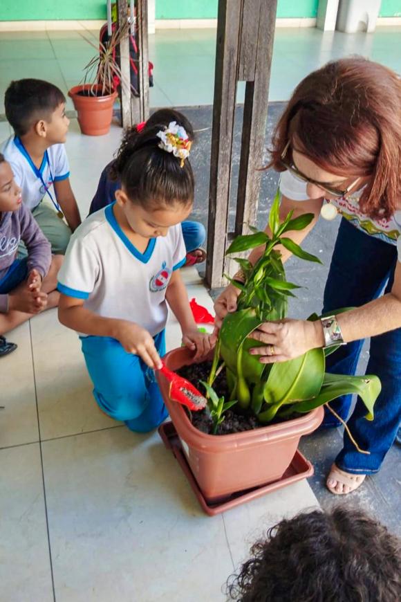 Conscientização ambiental começa no Ensino Fundamental na Escola Estadual Bento XV - Foto: Divulgação