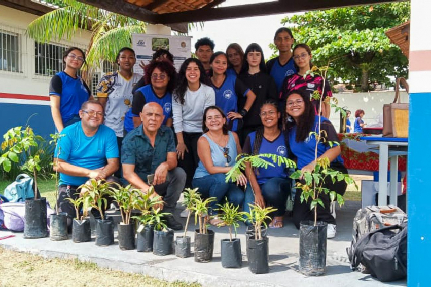 Foto: Escola estadual de Ananindeua incentiva sustentabilidade com arborização e horta