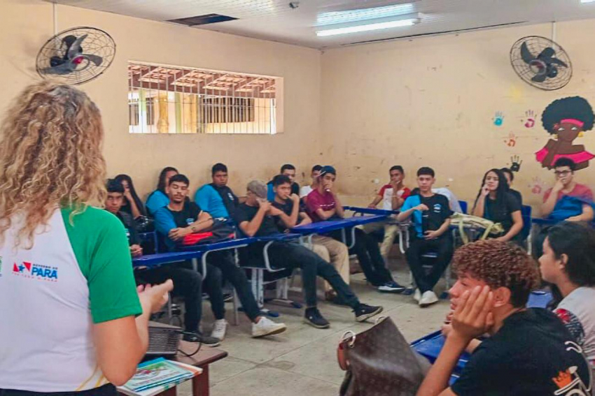Foto: Educação Ambiental é destaque em palestra sobre a COP 30 na Escola Estadual Oscarina Penalber, em Ananindeua