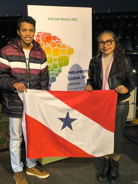 Foto: ESTUDANTE DA REDE ESTADUAL É SELECIONADO PARA   ETAPA INTERNACIONAL DO PARLAMENTO JUVENIL DO MERCOSUL