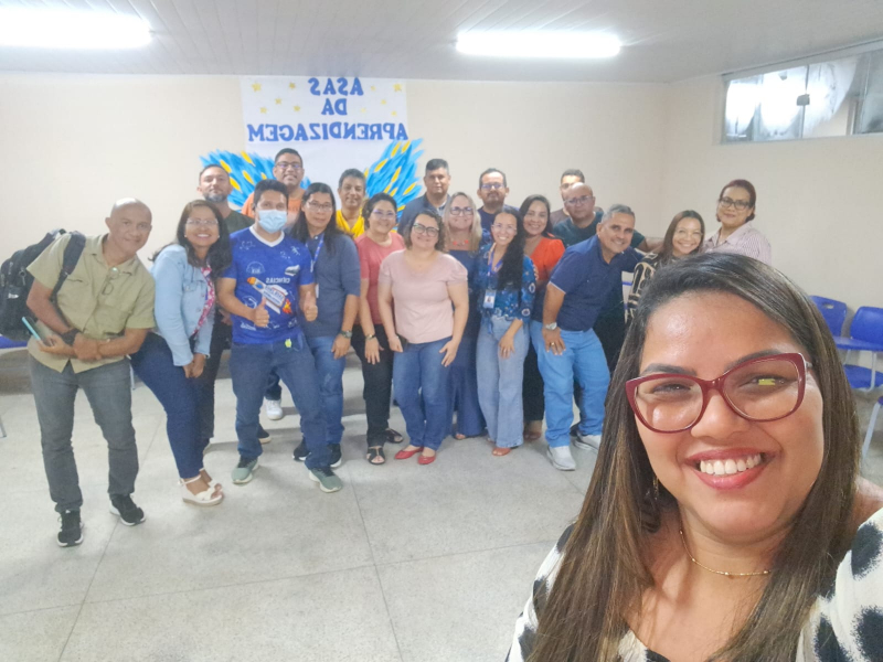 Foto: CIRCUITO DE ORIENTAÇÃO PARA A IMPLEMENTAÇÃO DO CURRÍCULO DO ENSINO MÉDIO NA AMAZÔNIA PARAENSE
