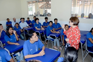 Foto: A afirmação ocorreu durante a reinauguração da Escola Estadual Ruth dos Santos Almeida, no conjunto Maguari, em Belém. Com investimento de mais de R$ 2.600 milhões financiados pelo Banco Interamericano de Desenvolvimento (Bid), a unidade de ensino foi beneficiada com obras de reforma e ampliação. Além das 13 salas de aula equipadas e refrigeradas, a reforma contemplou uma secretaria, arquivo, coordenação pedagógica, diretoria, sala dos professores e sala de leitura, além de outros espaços de convivência. | Fotógrafo: Rai Pontes