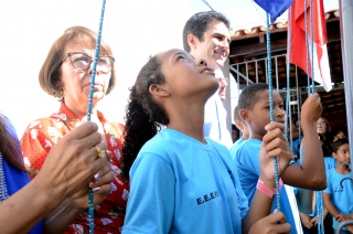 Foto: A afirmação ocorreu durante a reinauguração da Escola Estadual Ruth dos Santos Almeida, no conjunto Maguari, em Belém. Com investimento de mais de R$ 2.600 milhões financiados pelo Banco Interamericano de Desenvolvimento (Bid), a unidade de ensino foi beneficiada com obras de reforma e ampliação. Além das 13 salas de aula equipadas e refrigeradas, a reforma contemplou uma secretaria, arquivo, coordenação pedagógica, diretoria, sala dos professores e sala de leitura, além de outros espaços de convivência. | Fotógrafo: Rai Pontes