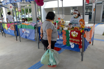 Foto: Seduc recebe os produtos da Feira da Agricultura Familiar, da Emater | Fotógrafo: Eliseu Dias
