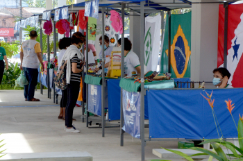 Foto: Seduc recebe os produtos da Feira da Agricultura Familiar, da Emater | Fotógrafo: Eliseu Dias