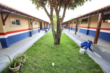 Notícia: Obras na Escola Estadual Laureano Souza, em Paragominas, entram em fase de conclusão