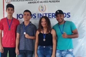 Foto: Jogos da Escola Amabílio Pereira promove valores humanos | Fotógrafo: Divulgação